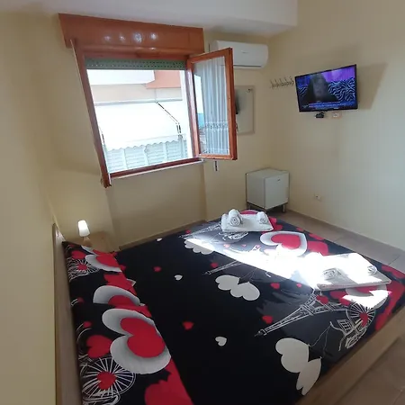 Lungomare Galilei 3* غالّيبولي