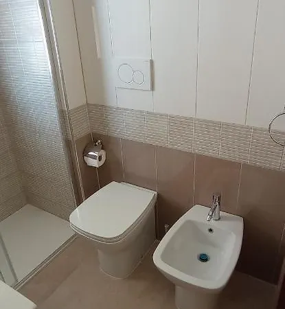 Lungomare Galilei فندق مبيت وإفطار غالّيبولي