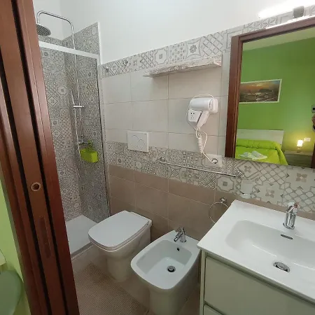 فندق مبيت وإفطار Lungomare Galilei