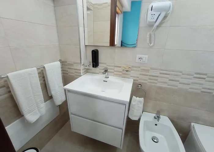 Lungomare Galilei 3* غالّيبولي