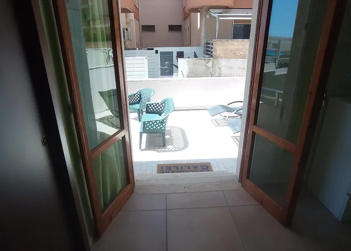 Lungomare Galilei B&B 3*